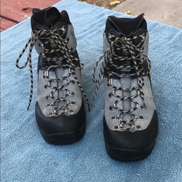 Womens La Sportiva “Glacier” Mountaineering Boots - Picture 6 of 8